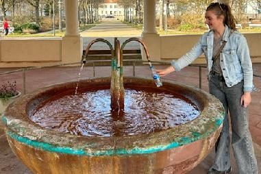 Lees Kim's persoonlijke verslag van haar reis naar Kurhaus Hotel Bad Bocklet in Duitsland: een authentiek Ayurvedaretreat. Natuur, stilte, boswandelingen, behandelingen en bezoek aan Bad Kissingen