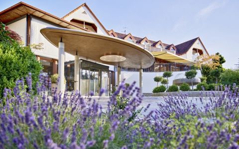 Image for Mandira Styria / Oostenrijk