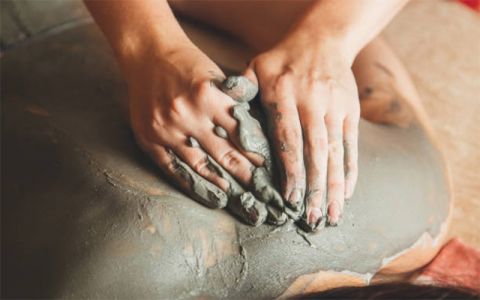 Image for Aanmodderen