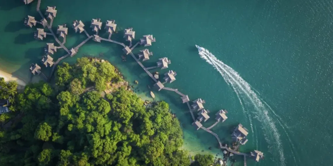 Bovenaanzicht Pangkor Laut Resort in Maleisië
