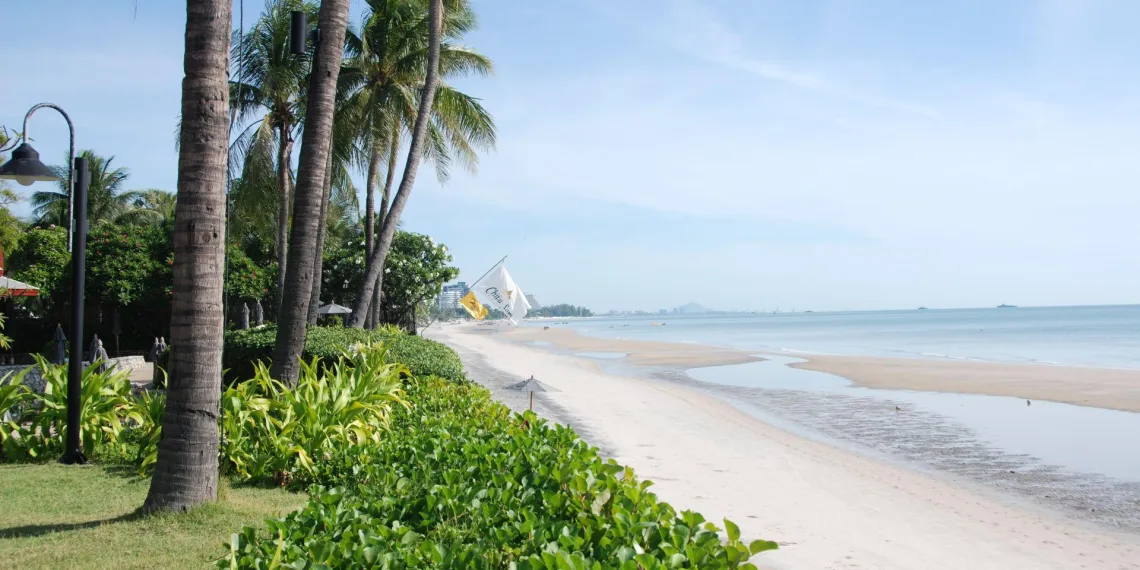 strand Chiva-Som Health Resort