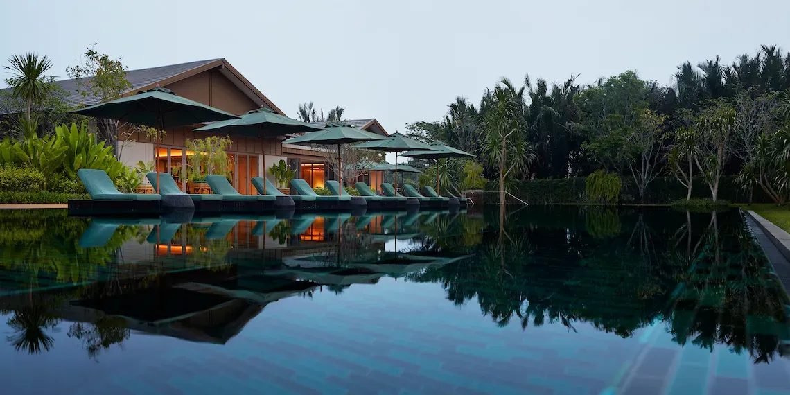 zwembad RAKxa Integrative Wellness