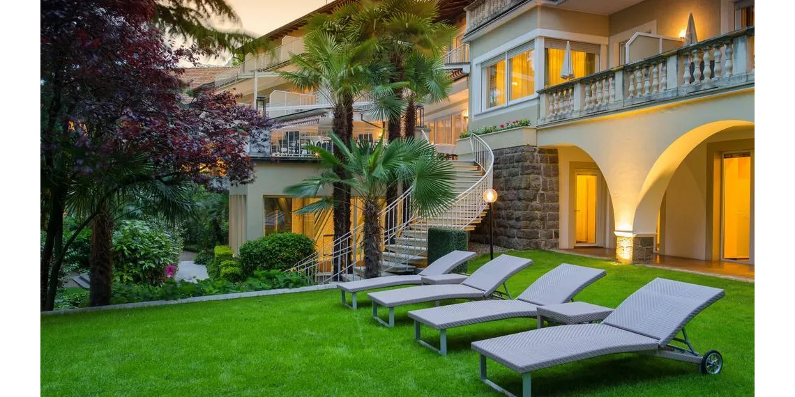 Villa Eden Leading Park Retreat