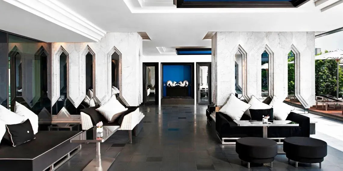 relax area NEW! Longevity Hub by Clinique La Prairie St Regis