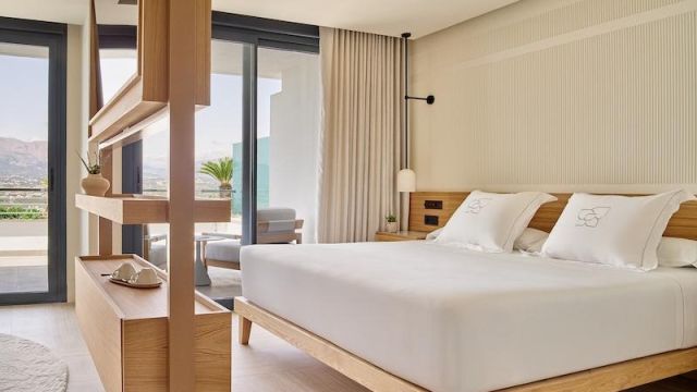 Deluxe Room Mountain View & Jacuzzi | SHA Wellness Clinic