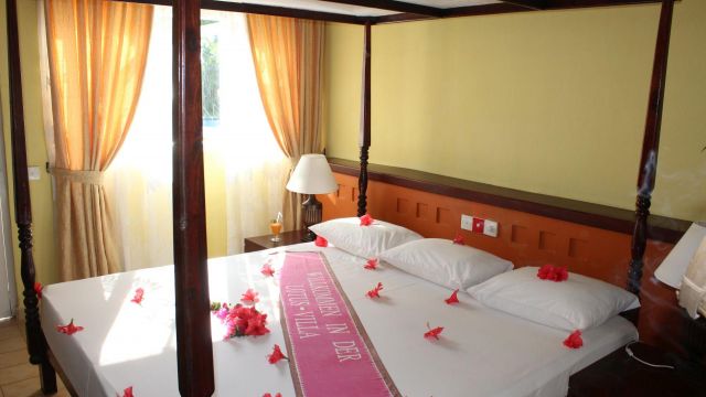  Standaard kamer zeezicht - Lotus Villa