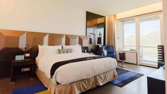 Acacia lake grove room | Atmantan Wellness Resort